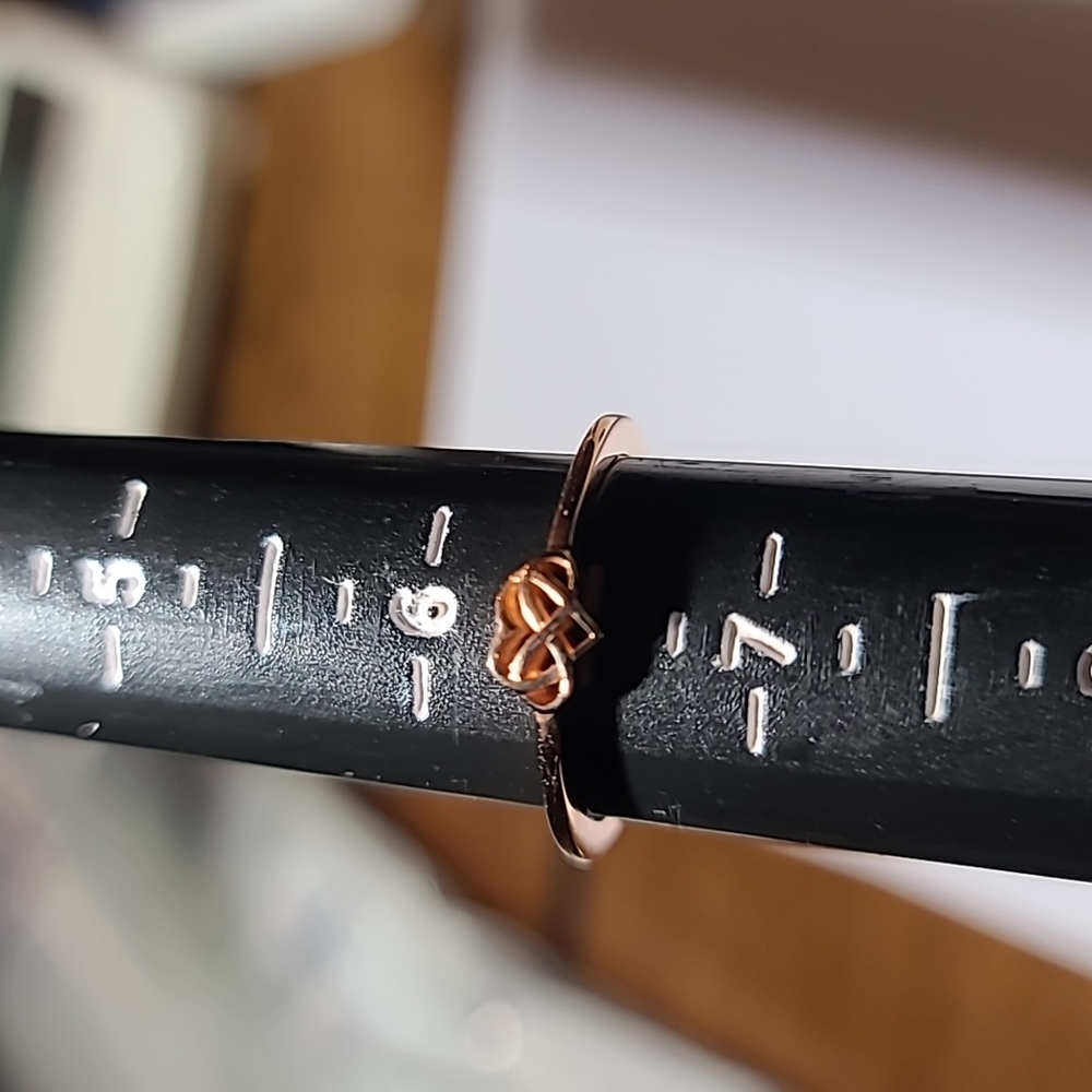 14KT rose gold ring - Picture 9 of 9